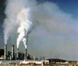 Indústrias: poluentes despejados no ar (poluição industrial)