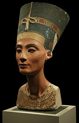 Foto do busto de Nefertiti do Egito Antigo