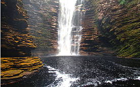 Foto da Cachoeira do Buracão na Chapada Diamantina