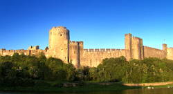 Foto de um Castelo Normando do século XI no País de Gales