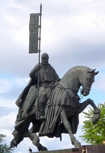 Est&aacute;tua de um cavaleiro templ&aacute;rio