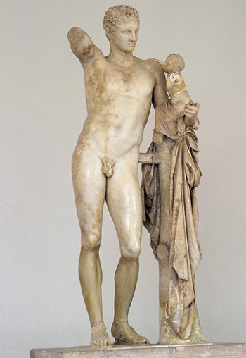 Est&aacute;tua do deus grego Hermes