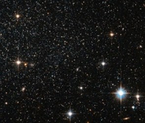 Imagem do espaço com grande quantidade de estrelas