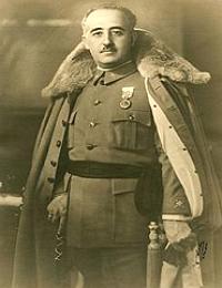 Foto de 1930 do general espanhol Francisco Franco