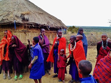 Integrantes da etnia Massai da &Aacute;frica