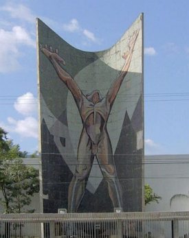 Monumento a Revolução em El Salvador