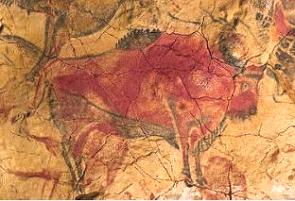 Pintura rupestre de um bisão na Caverna de Altamira
