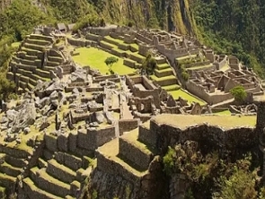 Ruínas da cidade inca de Machu Picchu no Peru