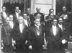 Foto oficial do presidente Washington Luís e seus ministros